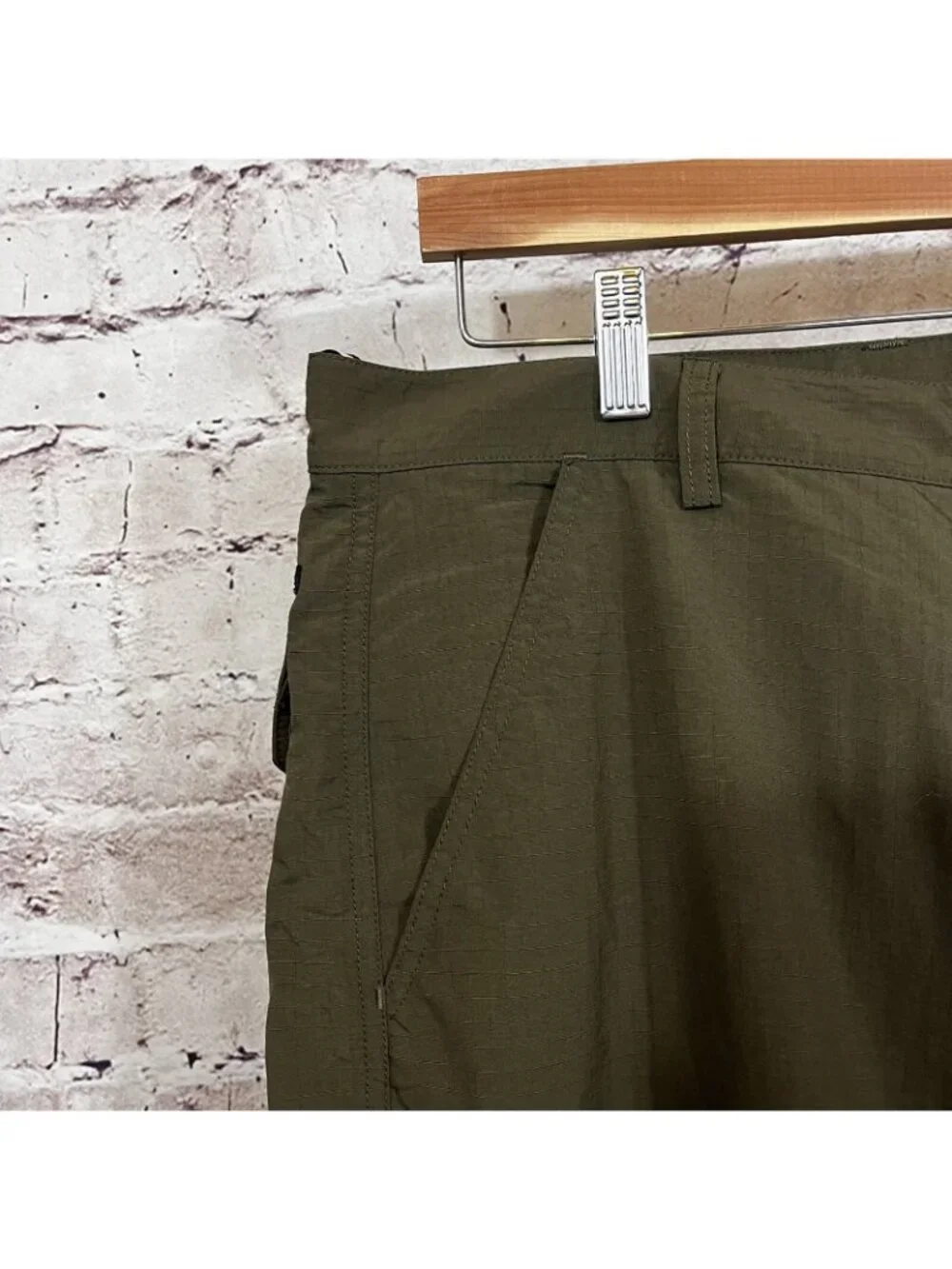 The North Face Green 2 in 1 Convertible Nylon Zip Off Pants